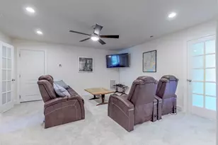 401 Waverly Hills Dr, Cary, NC 27519 - Photo 27