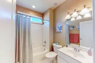 401 Waverly Hills Dr, Cary, NC 27519 - Photo 23