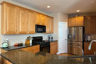 401 Waverly Hills Dr, Cary, NC 27519 - Photo 9