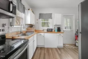 919 West St, Smithfield, NC 27577 - Photo 23