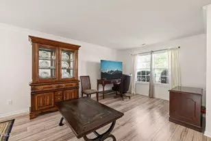 7504 Brighton Village Dr, Raleigh, NC 27616 - Photo 5
