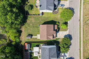 7504 Brighton Village Dr, Raleigh, NC 27616 - Photo 27