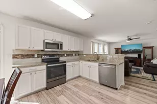 7504 Brighton Village Dr, Raleigh, NC 27616 - Photo 13