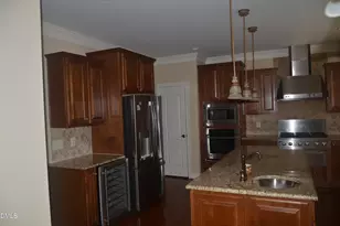 1026 Winterborne Dr, Cary, NC 27519 - Photo 7