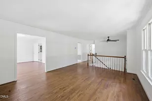1108 Paine Ct, Raleigh, NC 27609 - Photo 3