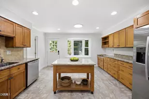 1108 Paine Ct, Raleigh, NC 27609 - Photo 3