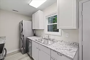 3622 Colchester St, Durham, NC 27707 - Photo 15