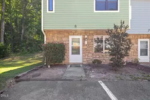 3622 Colchester St, Durham, NC 27707 - Photo 5