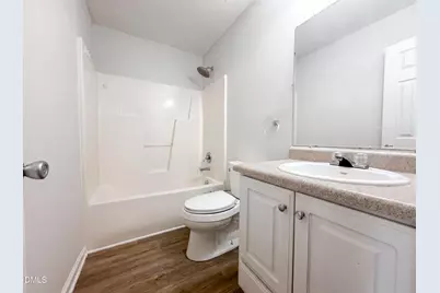 11 N Carolina Avenue, Benson, NC 27504 - Photo 13