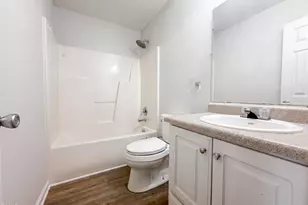 11 N Carolina Ave, Benson, NC 27504 - Photo 13