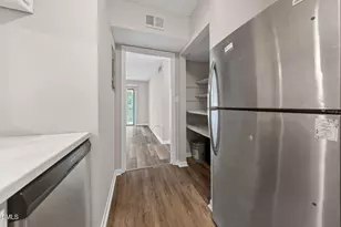 500 Umstead Dr, Chapel Hill, NC 27516 - Photo 13