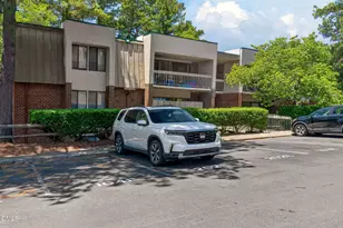 500 Umstead Dr, Chapel Hill, NC 27516 - Photo 21