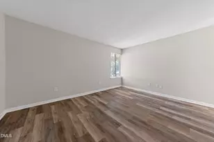 500 Umstead Dr, Chapel Hill, NC 27516 - Photo 17