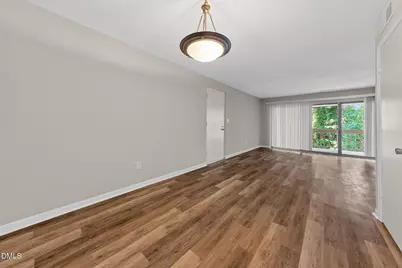 500 Umstead Drive #Unit 303e, Chapel Hill, NC 27516 - Photo 9