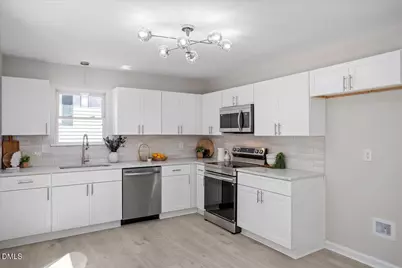 1106 E Ellerbee Street, Durham, NC 27704 - Photo 9