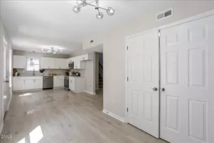 1106 E Ellerbee St, Durham, NC 27704 - Photo 11