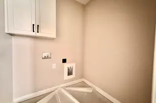 3760 Chatsworth Dr, La Grange, NC 28551 - Photo 21
