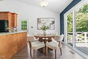 8112 Bellingham Cir, Raleigh, NC 27615 - Photo 19