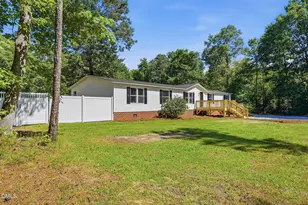 22 Thoroughfare Branch Rd, Sanford, NC 27332 - Photo 3