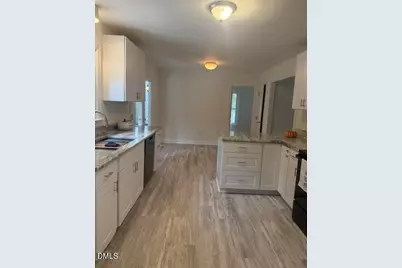 704 E Maple Lane E, Fuquay-Varina, NC 27526 - Photo 5