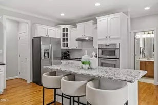 1019 Bianco Dr, Raleigh, NC 27607 - Photo 11
