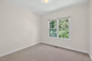 4 Zumwalt Ct, Durham, NC 27703 - Photo 19