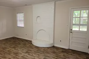 304 Holtz Ln, Cary, NC 27511 - Photo 9