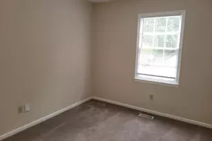 304 Holtz Ln, Cary, NC 27511 - Photo 19