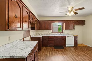 [Address not provided], Smithfield, NC 27577 - Photo 17