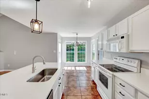 9 Kilburn Ln, Durham, NC 27704 - Photo 9
