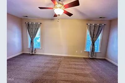 720 Pyracantha Drive, Holly Springs, NC 27540 - Photo 17