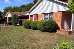 1301 Ross Ave, Greensboro, NC 27406 - Photo 3