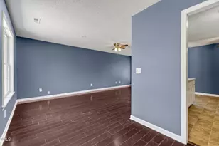 105 Stockbridge Dr, Selma, NC 27576 - Photo 9