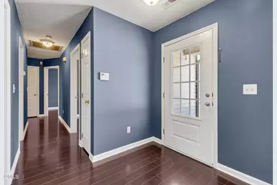 105 Stockbridge Drive, Selma, NC 27576 - Photo 7