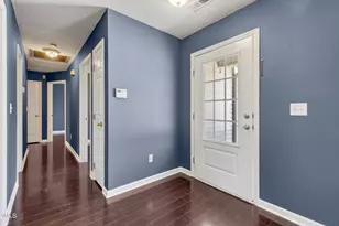 105 Stockbridge Dr, Selma, NC 27576 - Photo 7