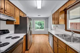 1216 Haddington Dr, Cary, NC 27511 - Photo 19