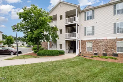 3009 Winston Drive #Apt 90, Burlington, NC 27215 - Photo 3