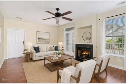 3009 Winston Drive #Apt 90, Burlington, NC 27215 - Photo 5