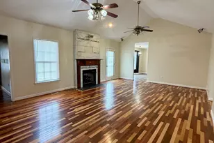 800 Carolina Dr, Dunn, NC 28334 - Photo 9