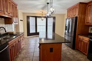 800 Carolina Dr, Dunn, NC 28334 - Photo 5