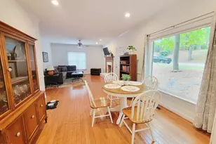 207 Danforth Dr, Cary, NC 27511 - Photo 9