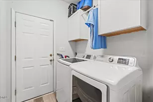 3331 Swinford Ct, Raleigh, NC 27604 - Photo 19