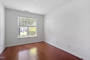 114 Churchview St, Cary, NC 27513 - Photo 7