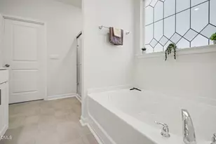 400 Haywood Glen Dr, Knightdale, NC 27545 - Photo 17