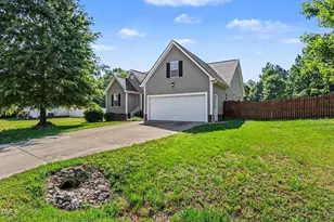 39 Buckhaven Dr, Willow Springs, NC 27592 - Photo 3