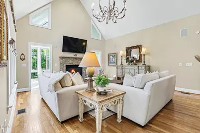 81006 Alexander, Chapel Hill, NC 27517 - Photo 13