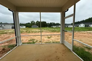 12 Stradshire Ct, Zebulon, NC 27597 - Photo 3