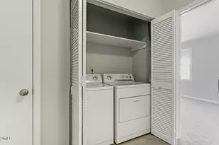 105 - 107 Chevis Dr, Cary, NC 27513 - Photo 29