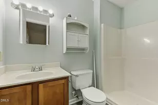105 - 107 Chevis Dr, Cary, NC 27513 - Photo 27