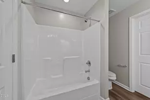 215 N Sellers St, Selma, NC 27576 - Photo 17